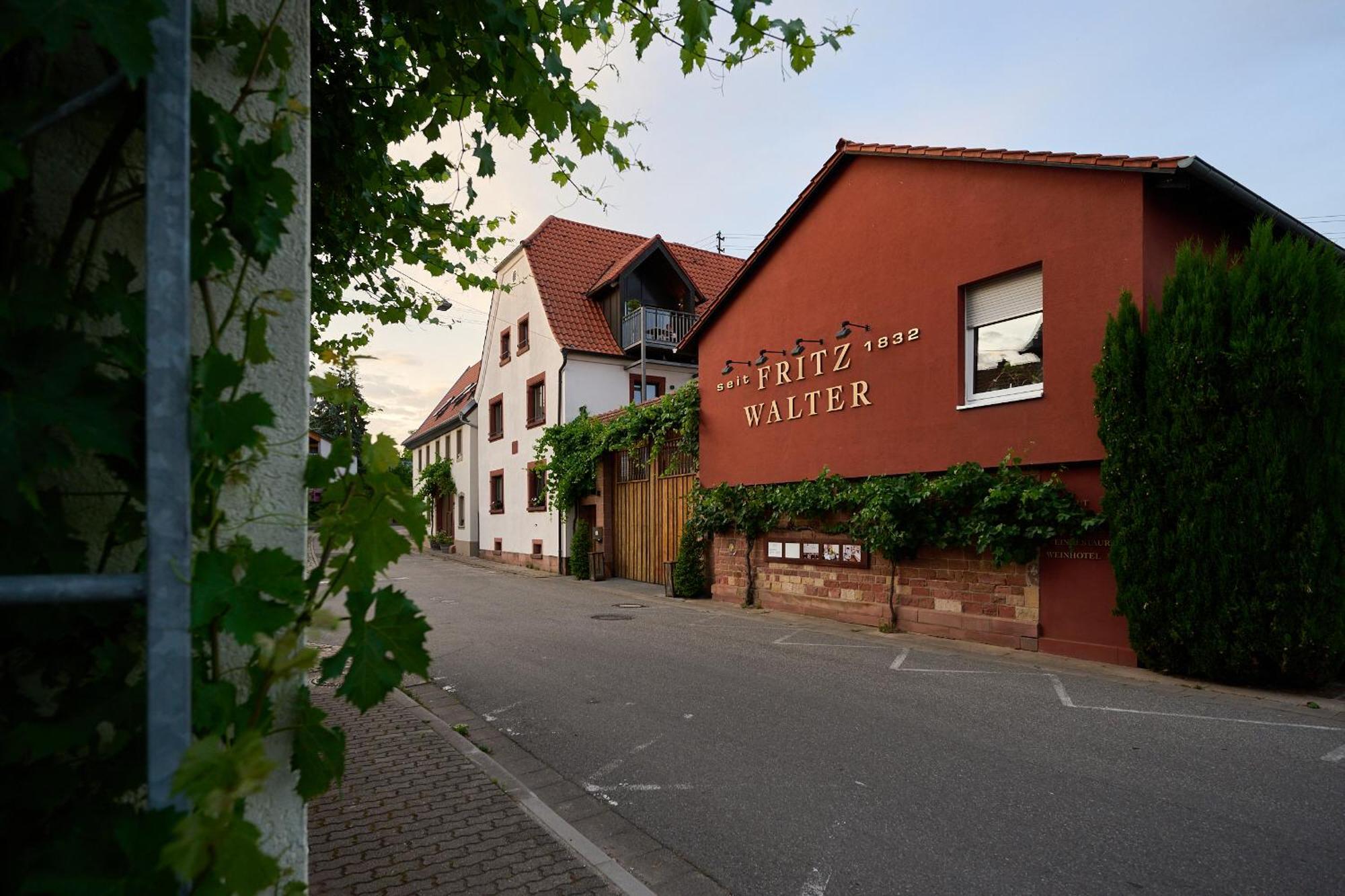 Weinhotel Fritz Walter Niederhorbach Eksteriør billede